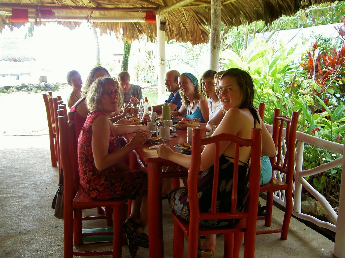 Hotel La Casa Rosada
